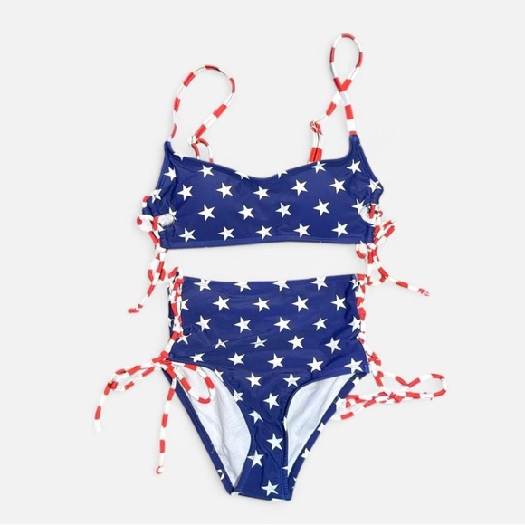 California Waves Blue and White Bikini with Star Pattern - Picture 1 of 9
